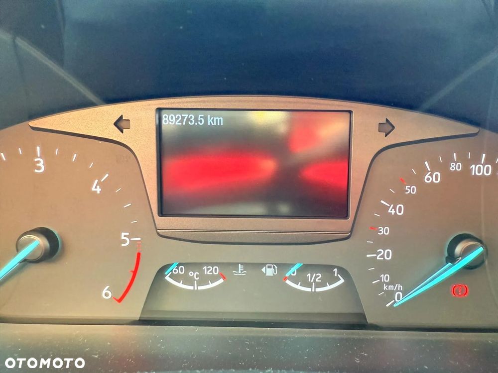 Ford Focus 1.5 EcoBlue Trend - 24