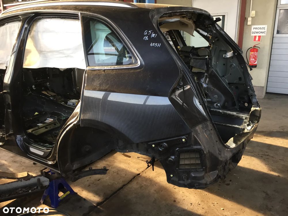 AUDI Q5 09R ĆWIARTKA LEWA TYŁ