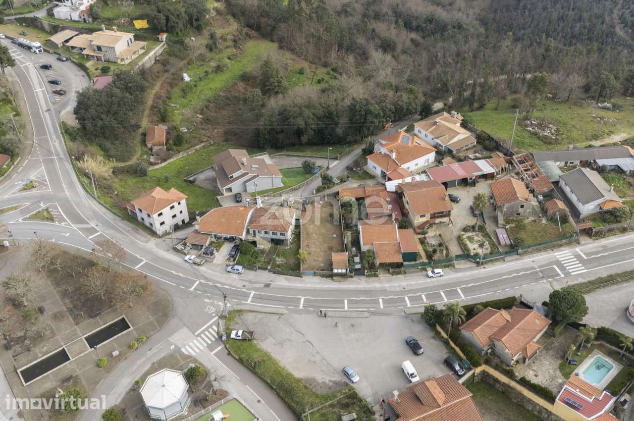 Terreno c/ potencial construção no centro das Talhadas- Sever do Vo... - Grande imagem: 2/19