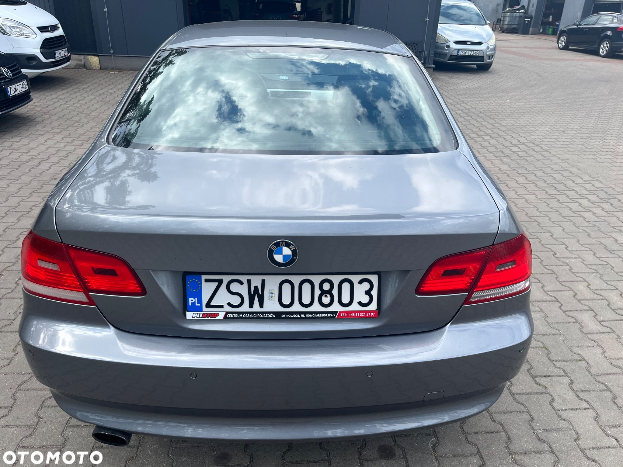 BMW Seria 3 320i Coupe - 8