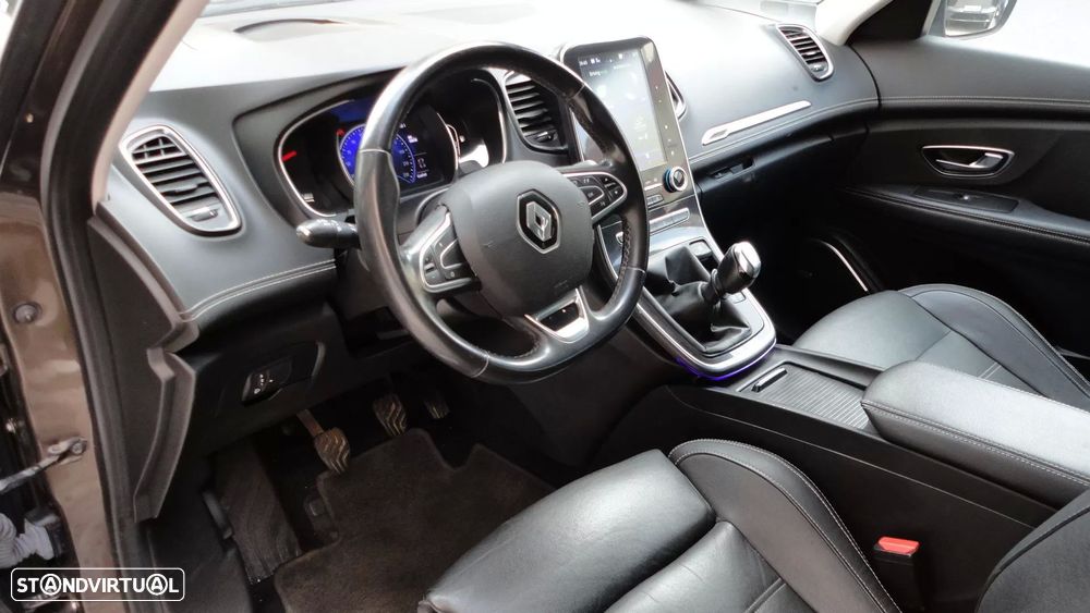 Renault Grand Scénic 1.6 dCi Bose Edition SS - 12
