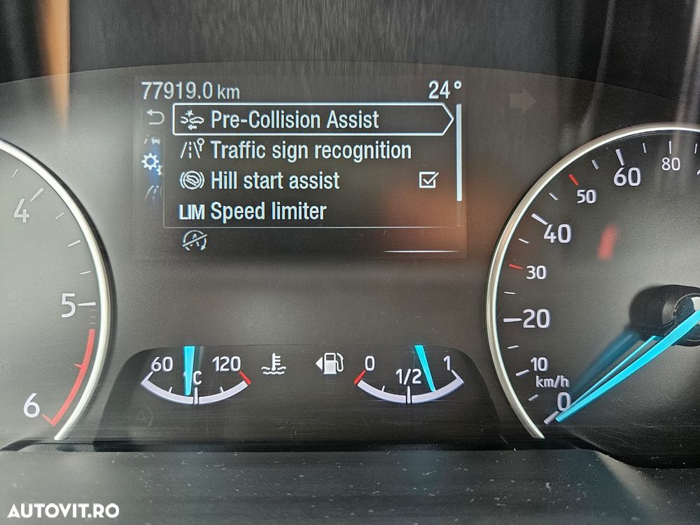 Ford EcoSport 1.5 EcoBlue Titanium - 15