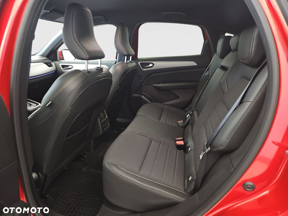 Renault Arkana 1.3 TCe mHEV Techno EDC - 24