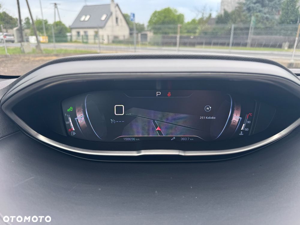 Peugeot 3008 2.0 BlueHDi GT S&S EAT8 - 24