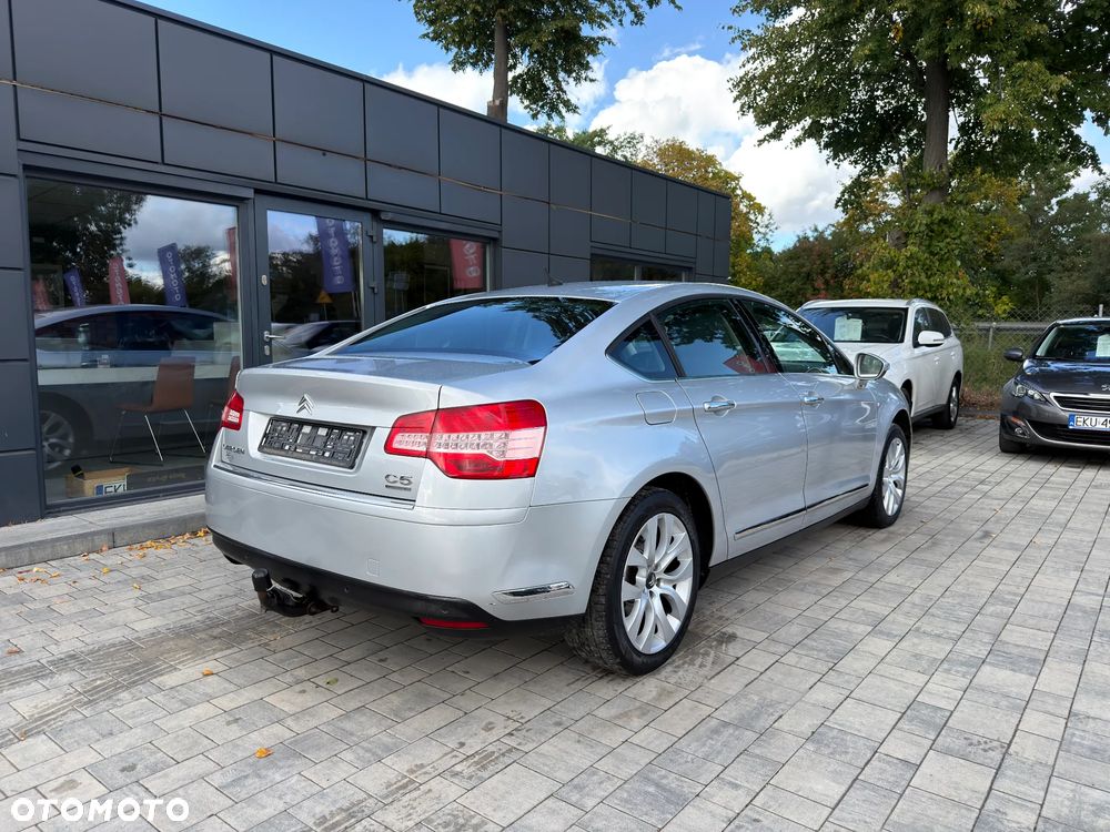 Citroën C5 2.0i 16V Exclusive Equilibre Navi - 6