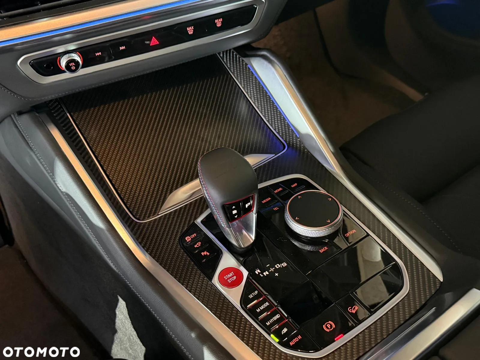 BMW XM PHEV sport - 13