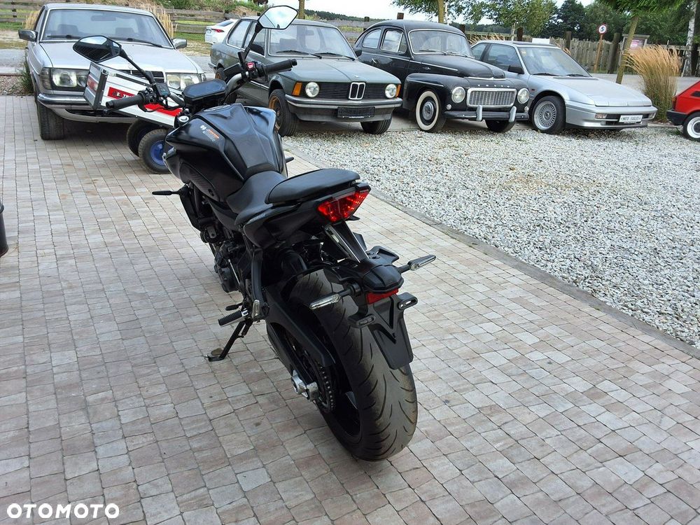Yamaha MT - 17