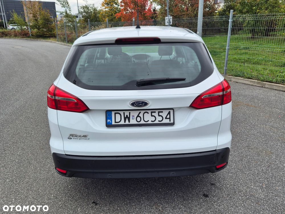 Ford Focus SW 1.5 TDCi Trend - 6