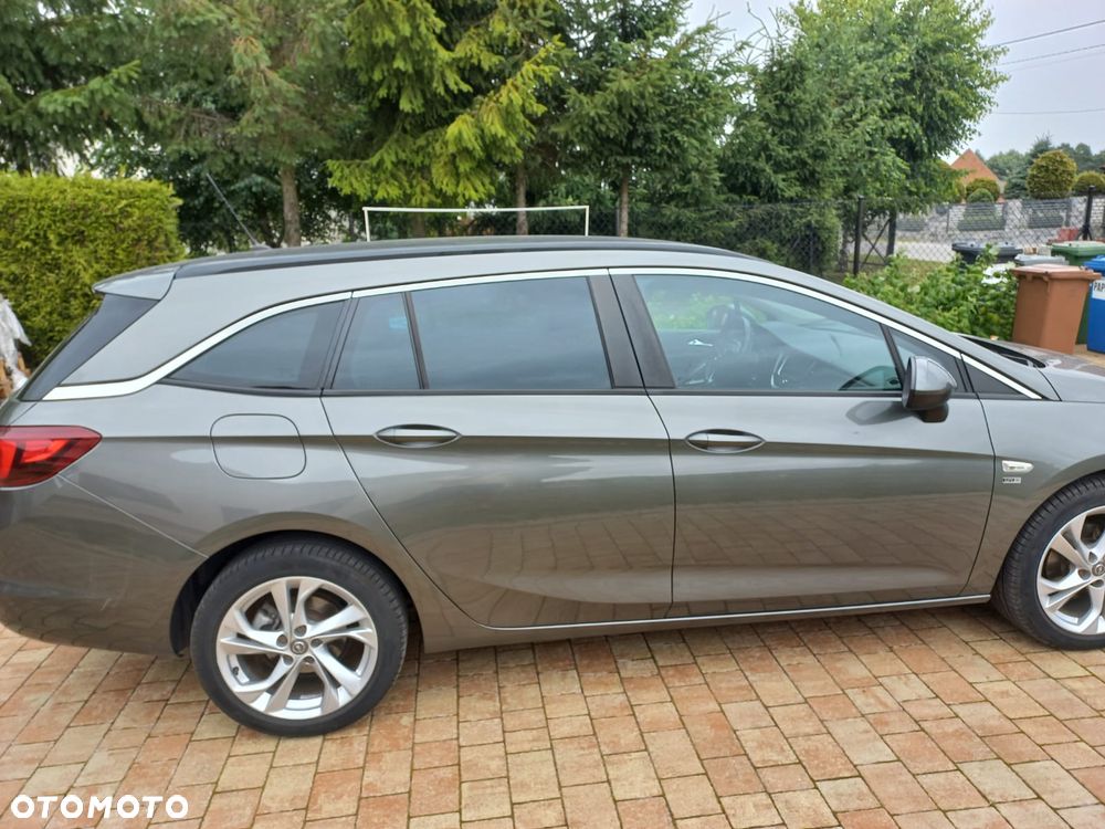 Opel Astra 1.4 Turbo 120 Jahre - 4