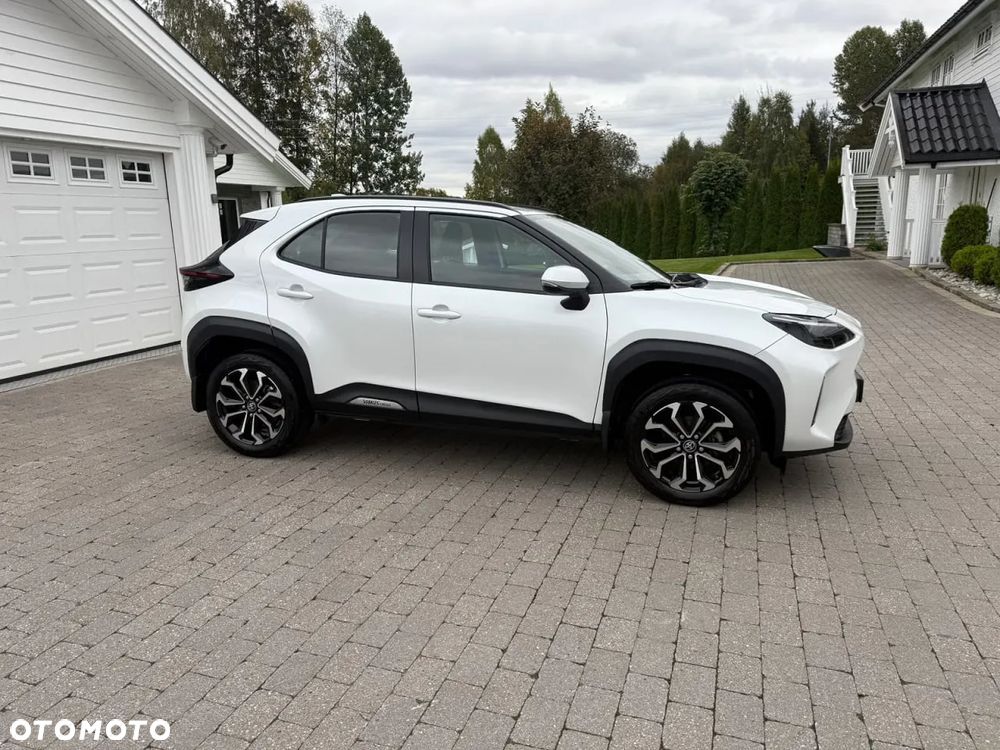 Toyota Yaris Cross Hybrid 1.5 Active - 12