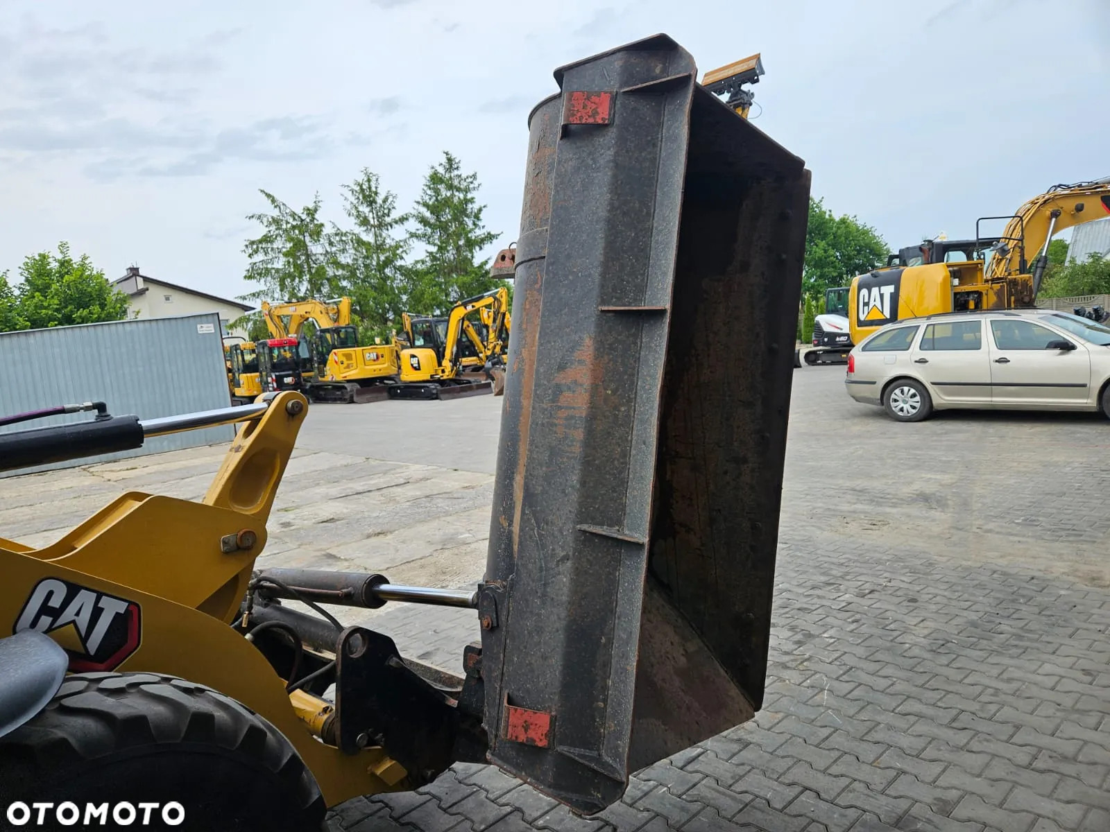 Caterpillar ŁADOWARKA CAT 906 906H 907 908 906M ŁYŻKA ORYGINALNA - 2