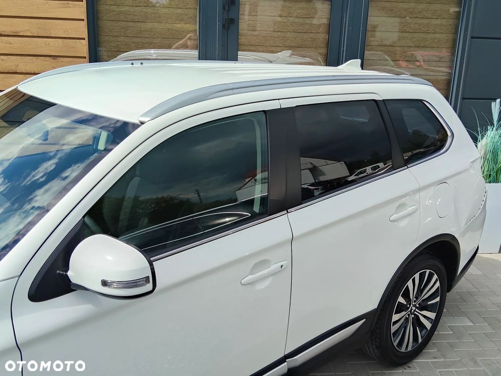Mitsubishi Outlander 2.0 2WD CVT Spirit+ - 3