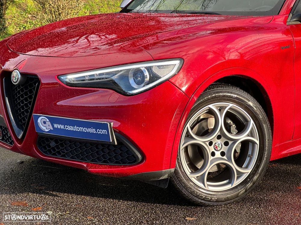 Alfa Romeo Stelvio 2.2 D Sprint AT8 - 2