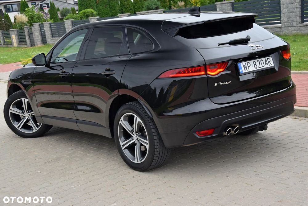 Jaguar F-Pace 2.0 i4D AWD R-Sport - 12