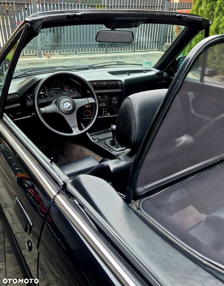 BMW Seria 3 320i - 28
