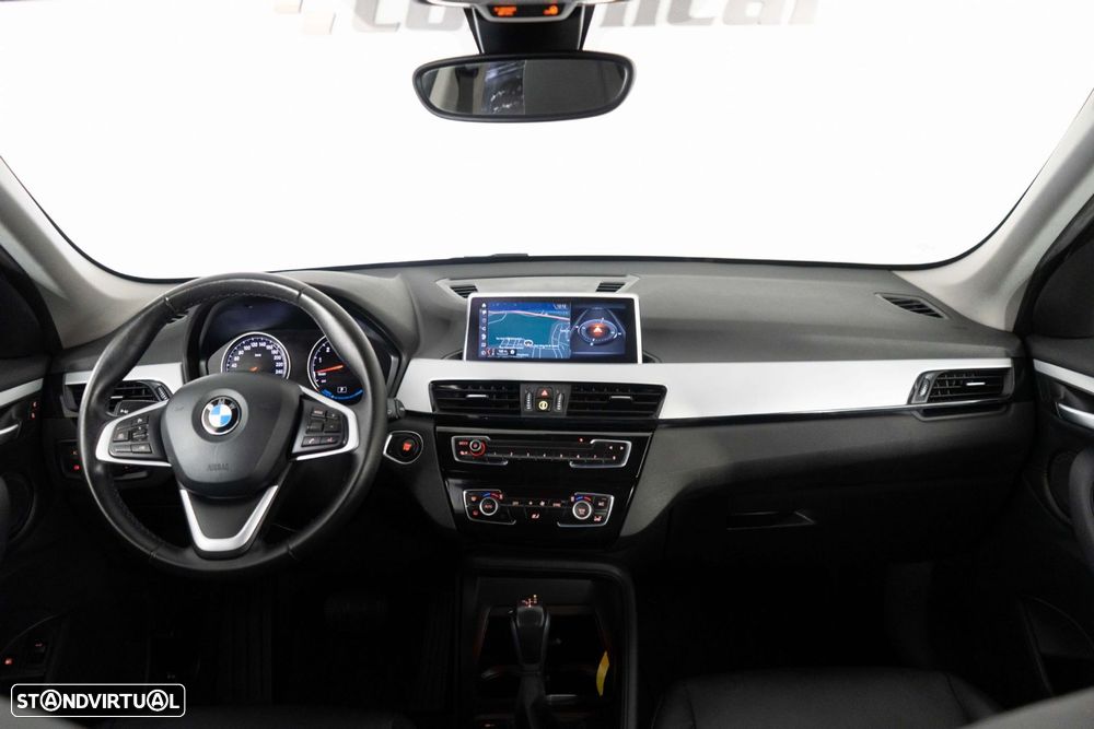 BMW X1 25 e xDrive Corporate Edition - 27