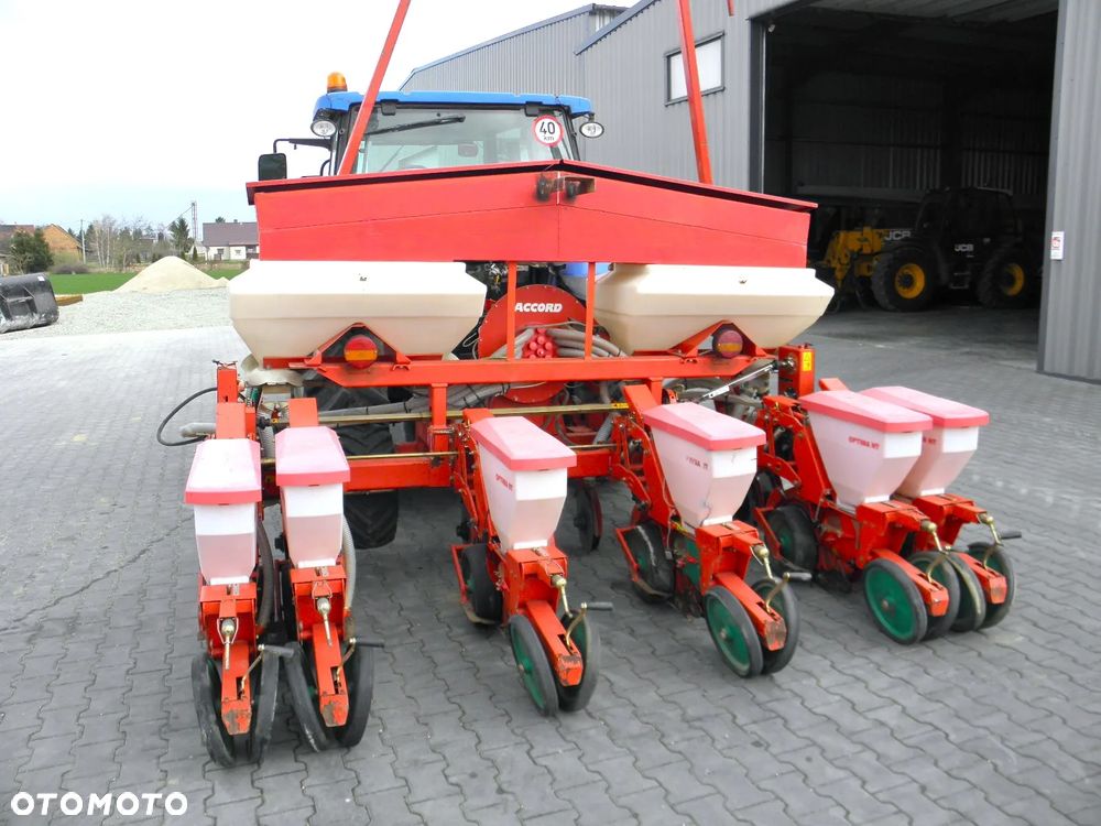 Kverneland Optima Accord 6 rzędowy  Składany hydrulicznie, Stan Bardzo Dobry, UMOWA KUPNA SPRZEDAŻY - 4