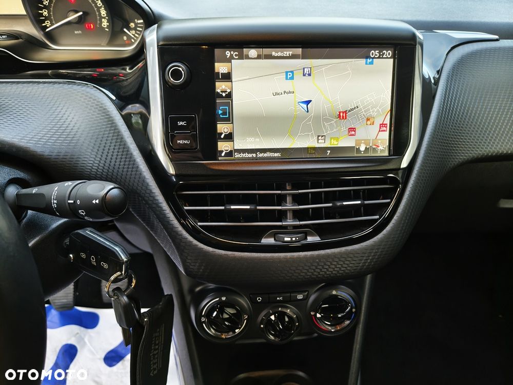 Peugeot 2008 PureTech 110 Stop&Start Active - 19