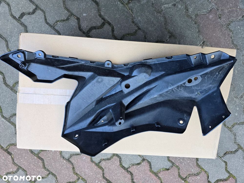 SUZUKI GSX-S 1000GX owiewka - 3