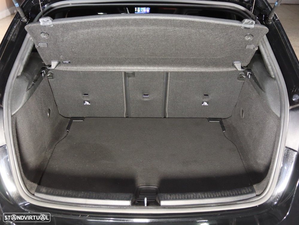 Mercedes-Benz A 180 d AMG Line Aut. - 12