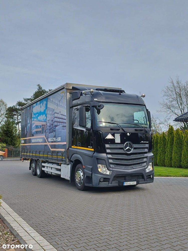 Mercedes-Benz 2543 - 1