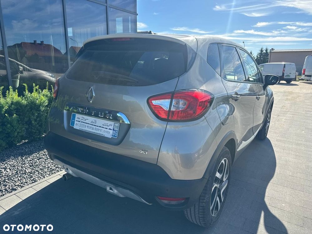 Renault Captur - 10