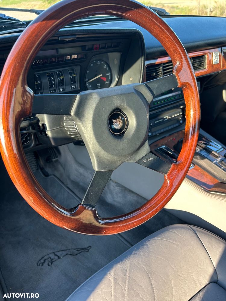 Jaguar XJS - 15