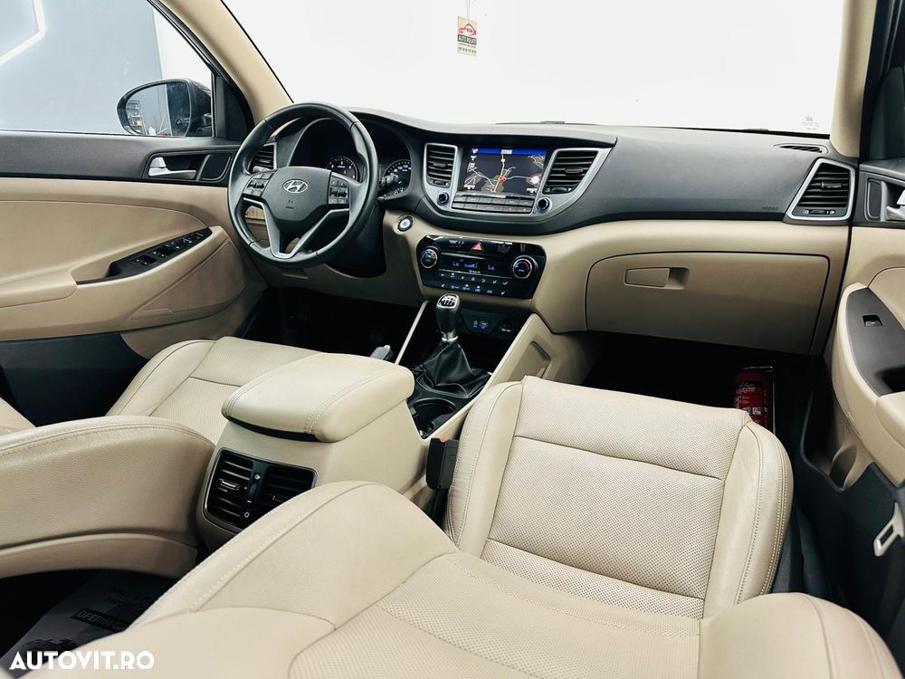 Hyundai Tucson blue 1.7 CRDi 2WD Passion Plus - 21