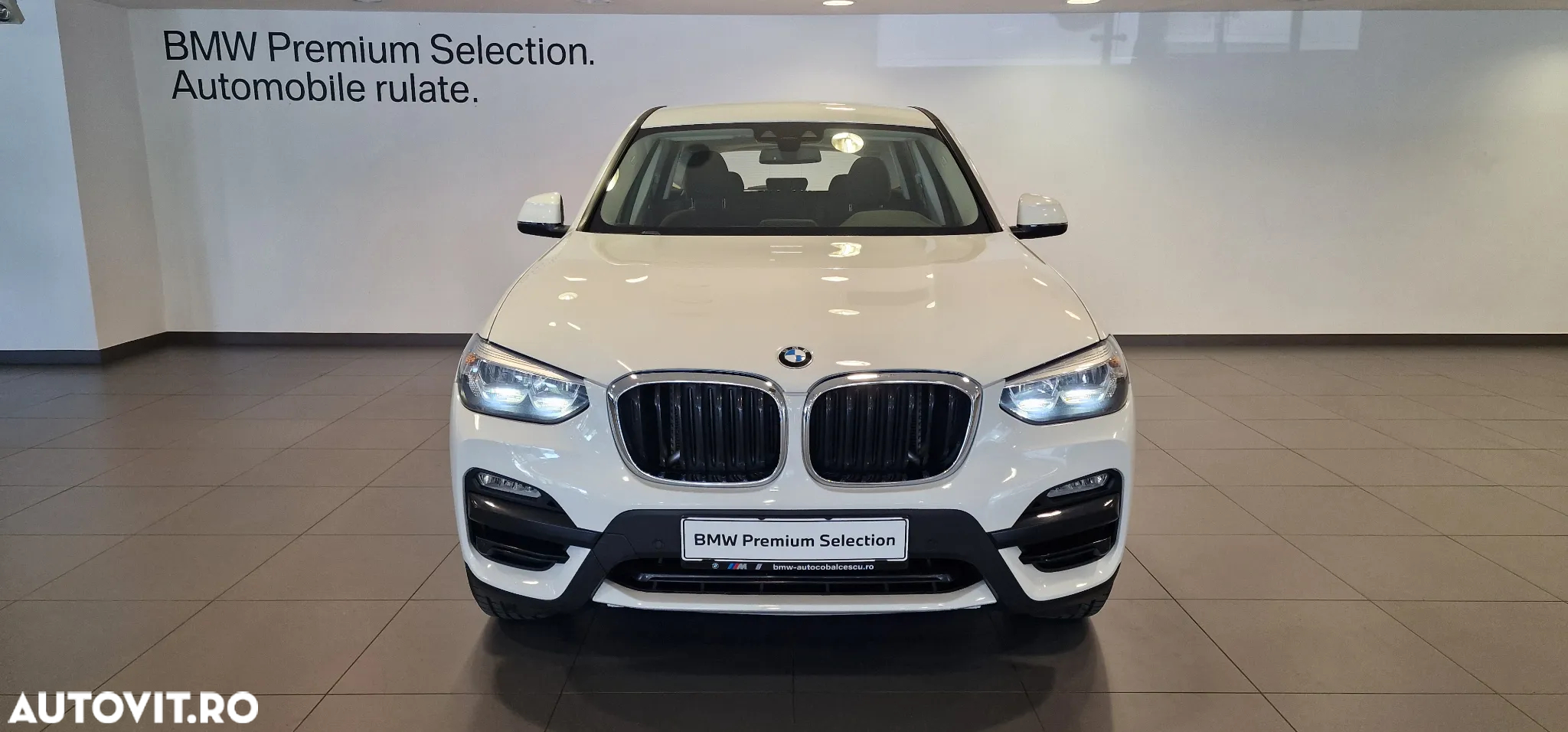 BMW X3 xDrive20i AT - 2
