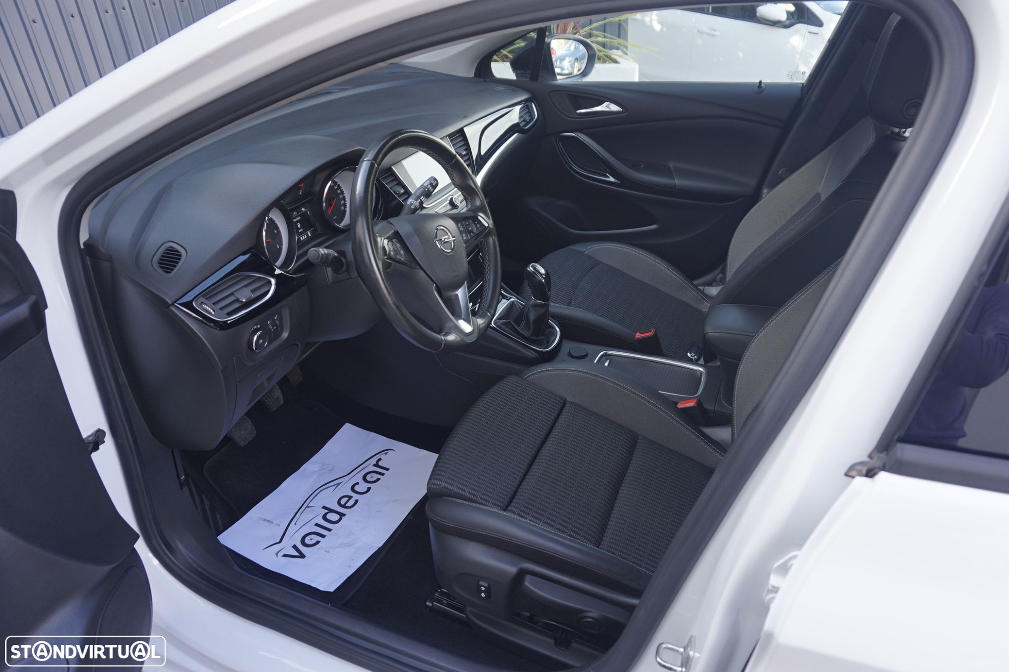 Opel Astra - 4