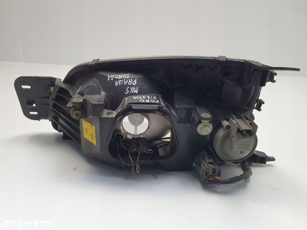 LAMPA Ford Fiesta Mk4 Mk5 lift PRAWY PRZÓD prawa przednia pasażera Europa - 7