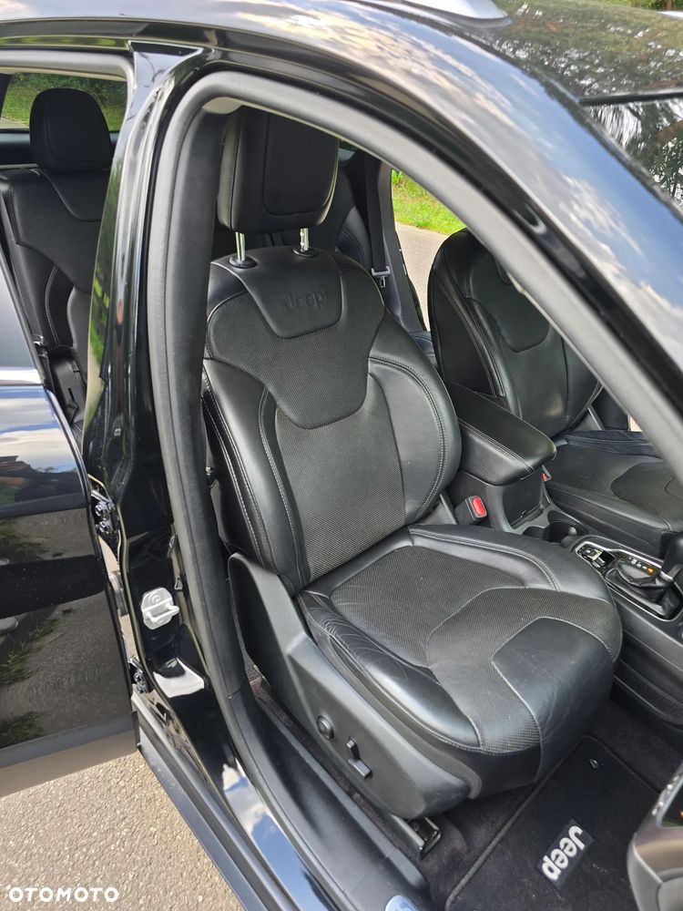 Jeep Cherokee 2.2 MJD Active Drive II Limited - 22