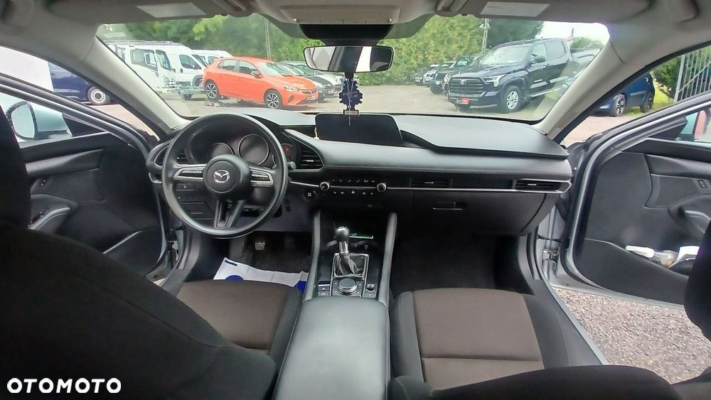 Mazda 3 - 11