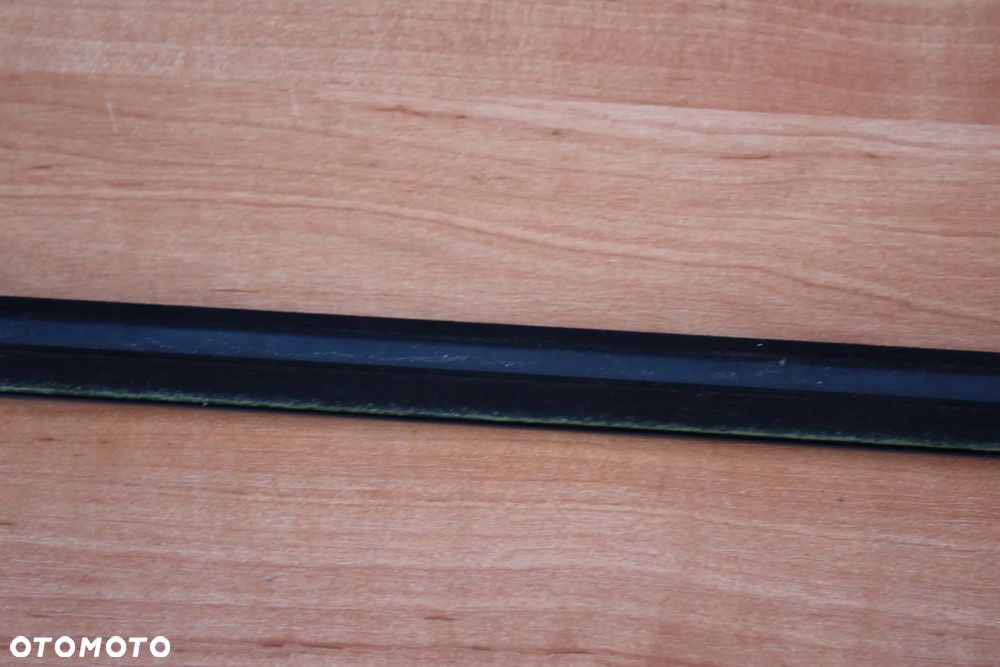 LISTWA DRZWI PRAWY PRZÓD CHROM OPEL ZAFIRA C - 9