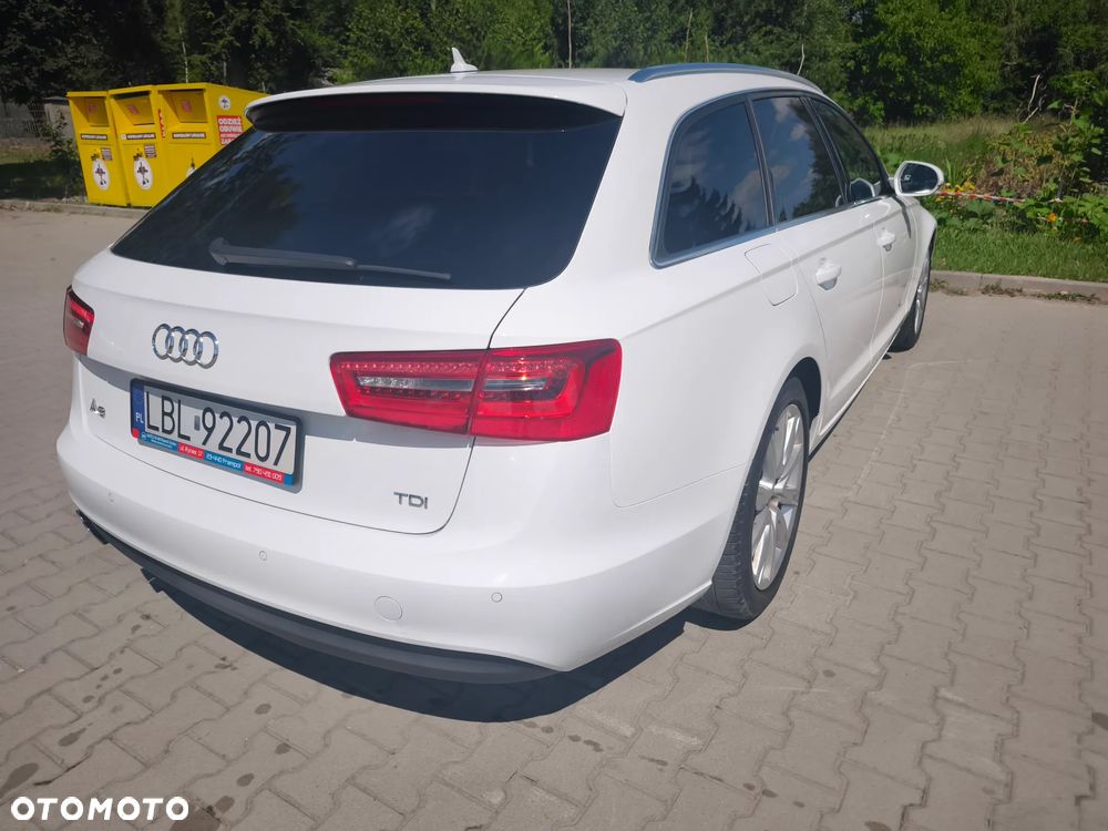 Audi A6 Avant - 17