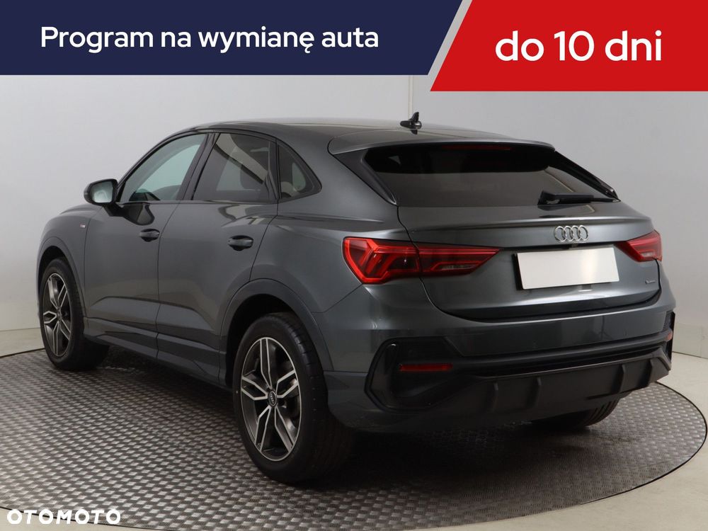 Audi Q3 - 6