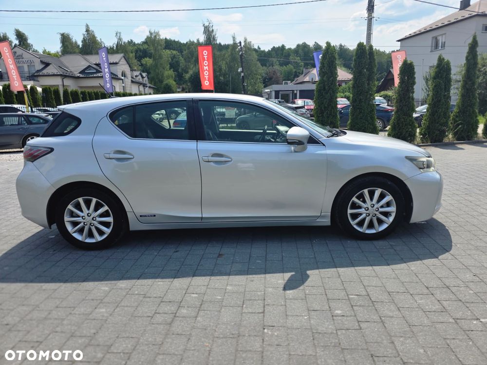 Lexus CT - 2
