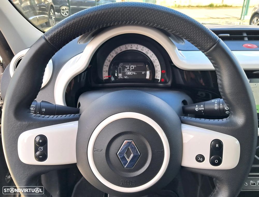 Renault Twingo E-Tech. 22 Urban Night - 6