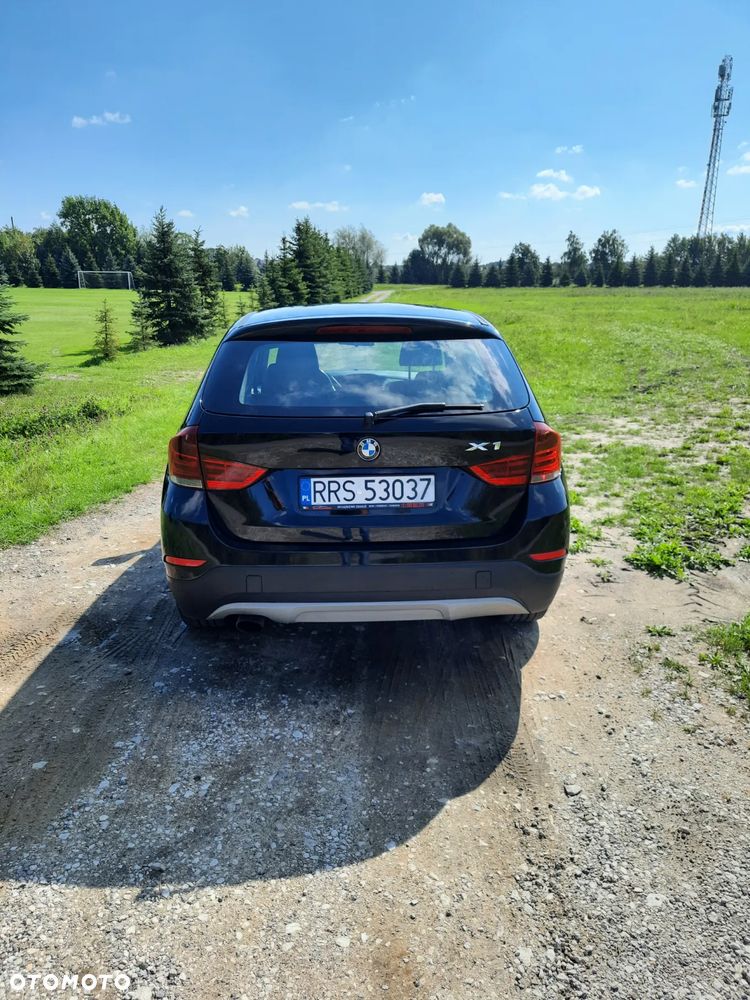 BMW X1 sDrive16d xLine - 6