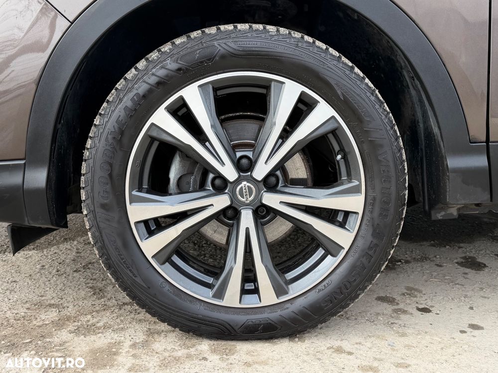 Nissan Qashqai 1.6 DCI Xtronic N-Connecta - 29