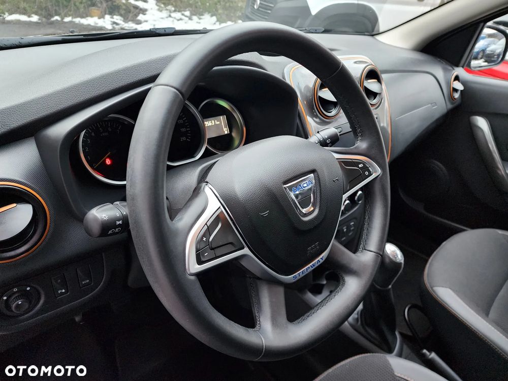 Dacia Sandero Stepway 0.9 TCe Ambiance S&S EU6 - 28