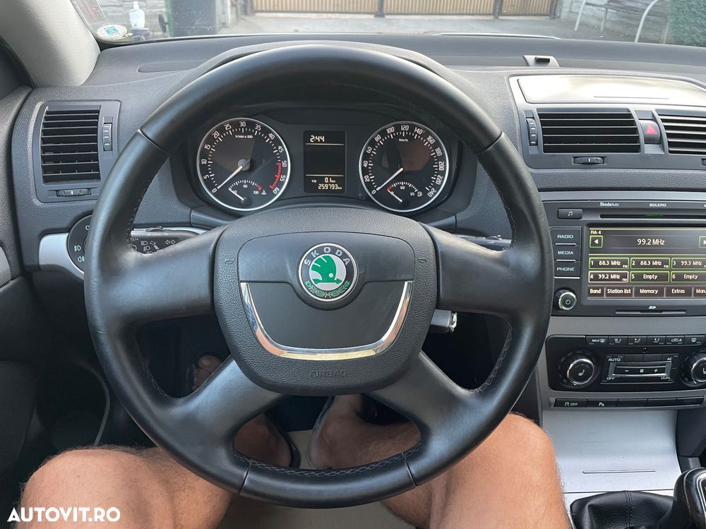Skoda Octavia - 24