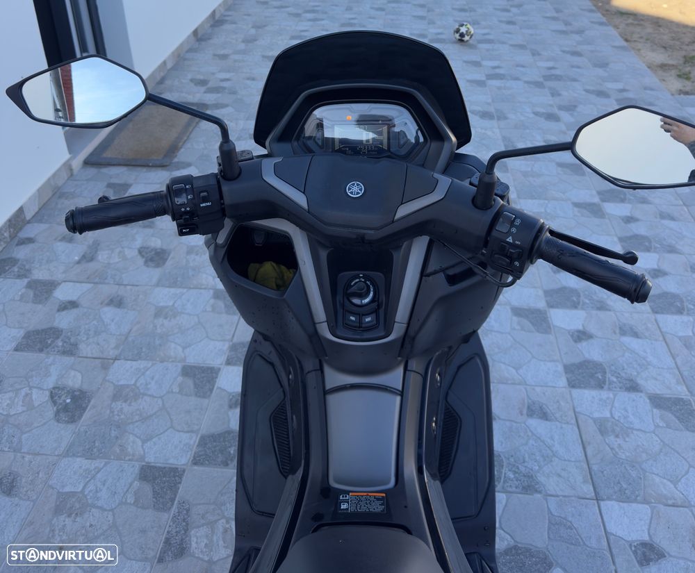 Yamaha NMAX - 6