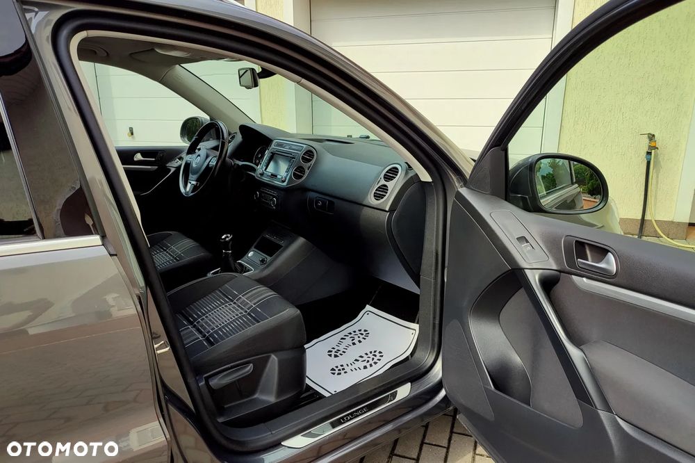 Volkswagen Tiguan - 38