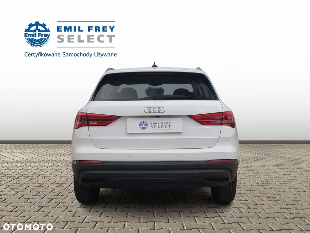 Audi Q3 - 4
