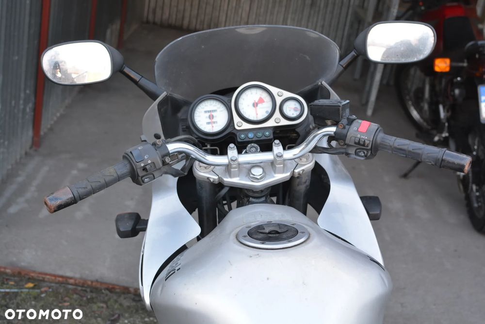 Kawasaki ZR - 14