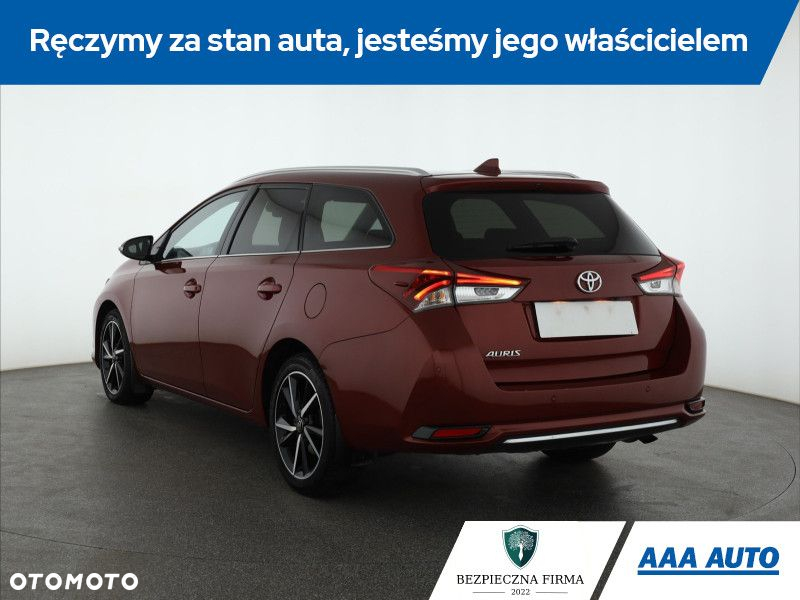 Toyota Auris - 5