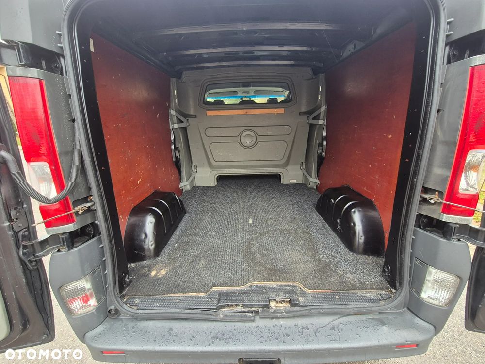 Opel Vivaro - 28