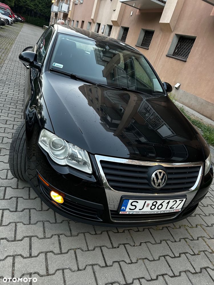 Volkswagen Passat 1.9 TDI Trendline - 1