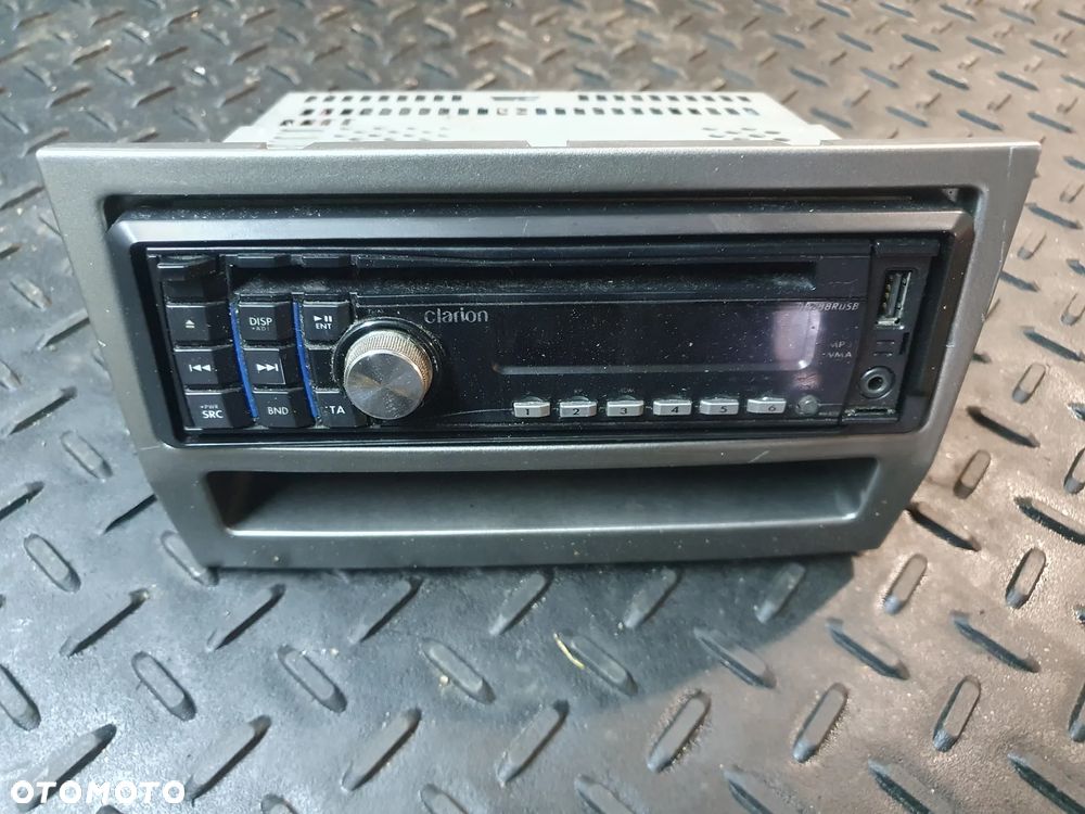 Radio samochodowe Clarion DB288RUSB - 1